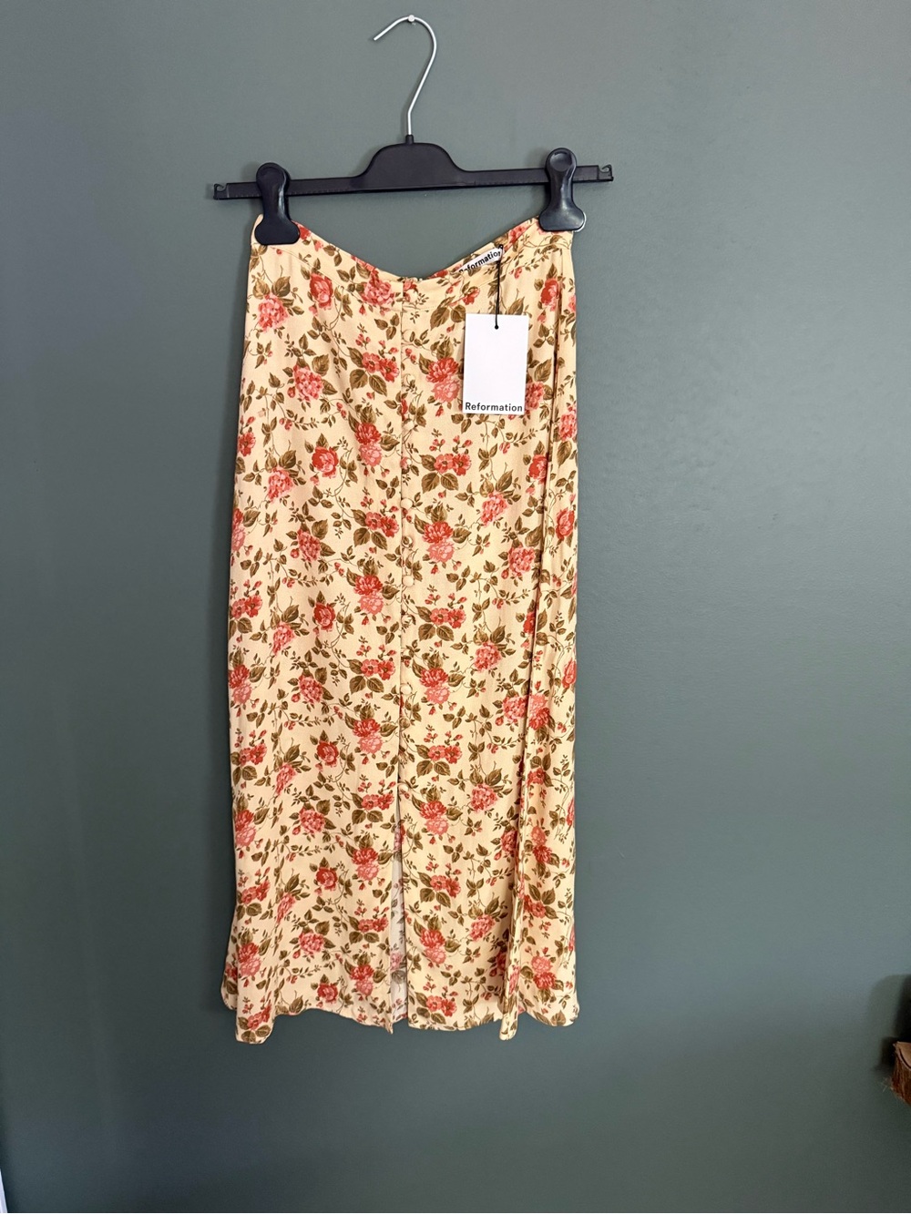 Reformation Scarpetta Front Button Midi Skirt 0